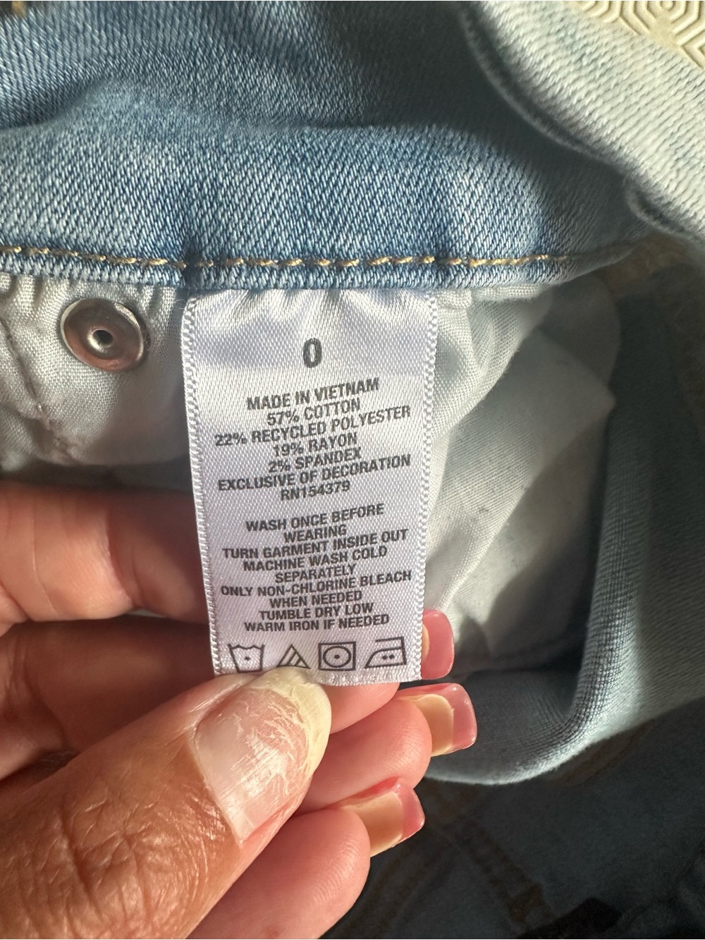Aeropostale Light Wash Distressed Denim Shorts - Picture 4 of 4